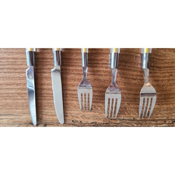 oneida yellow silverwear - Picture 6 of 8